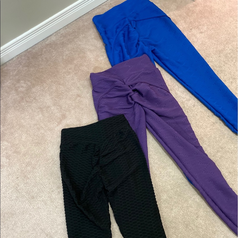 Instagram butt leggings